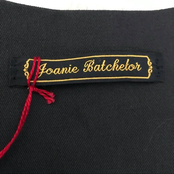 Joanie Batchelor Handmade Wolf Print Vest - Picture 9 of 10